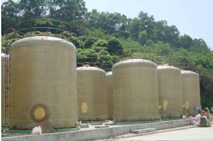 內(nèi)蒙玻璃鋼儲罐哪家好 如何選擇合適的內(nèi)蒙玻璃鋼儲罐？